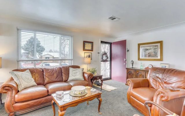 photo 2 of Dog-friendly Denver Apartment w/ Shared Yard!