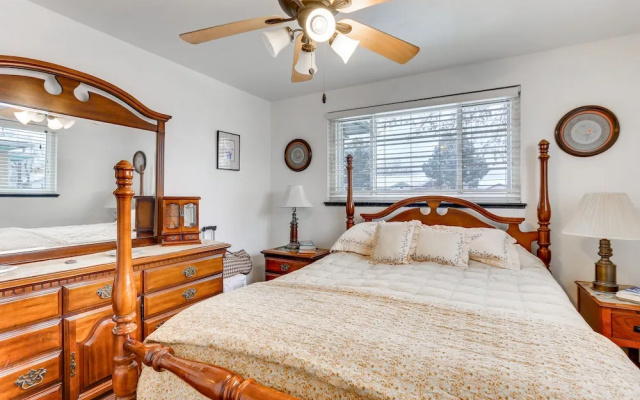 photo 3 of Dog-friendly Denver Apartment w/ Shared Yard!