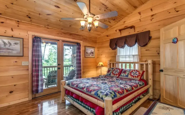 photo 2 of Dogwood Cabin