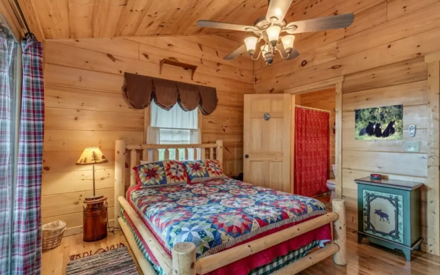 photo 5 of Dogwood Cabin