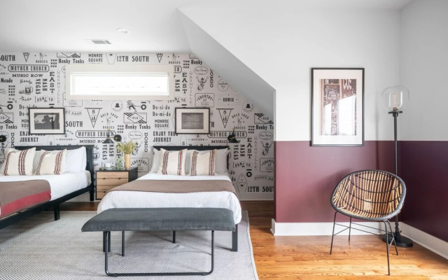 photo 2 of Dolly Underwood by AvantStay 2 Unit Buyout w 8BR in Heart of Nashville