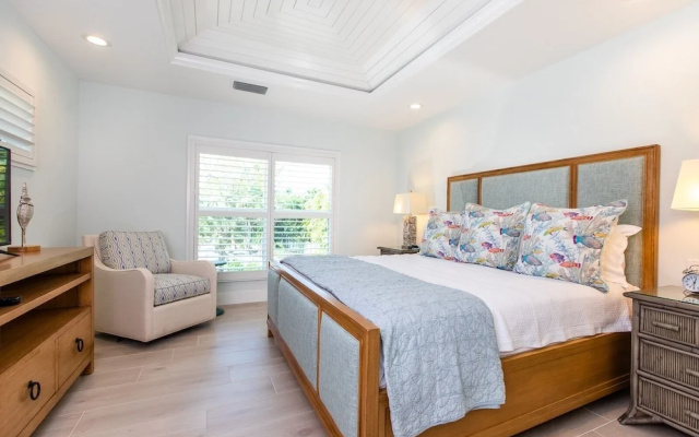 photo 3 of Dolphin Cove - Captiva Private Waterfront Estate 6 Bedroom Home