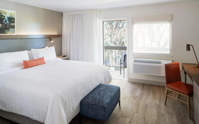 photo 4 of The Domain Hotel