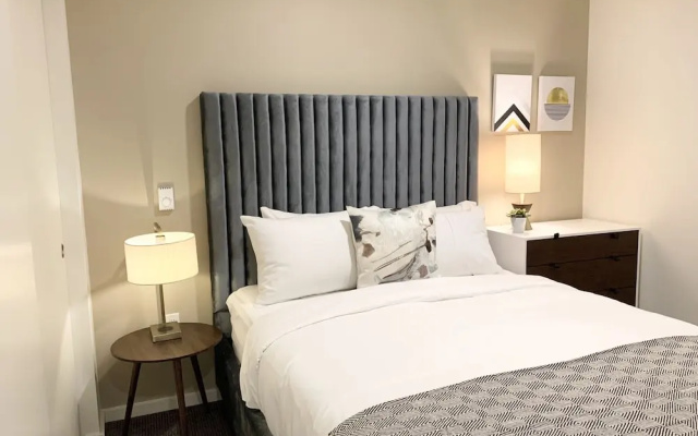photo 3 of Domicile Suites at Venn on Main
