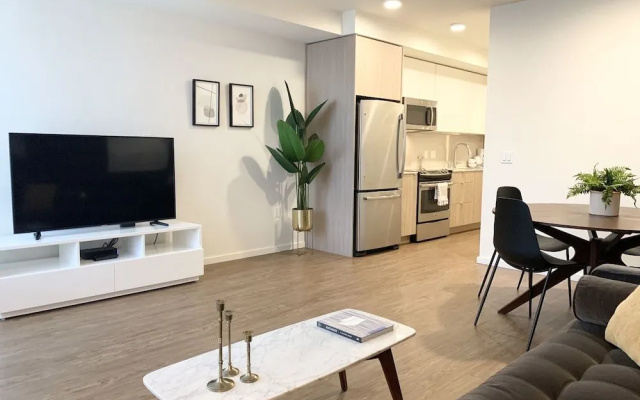 photo 5 of Domicile Suites at Venn on Main