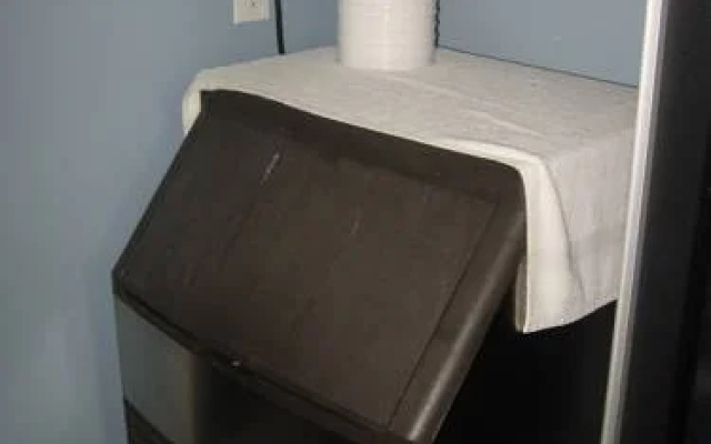 photo 4 of Domino Motel