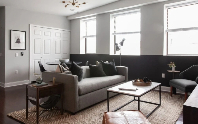 photo 2 of Domio I Old City I Cozy 2 Br Near Penns Landing