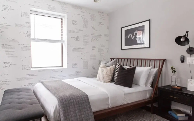 photo 3 of Domio Old City Stylish 2BR Apt Near the Liberty Bell