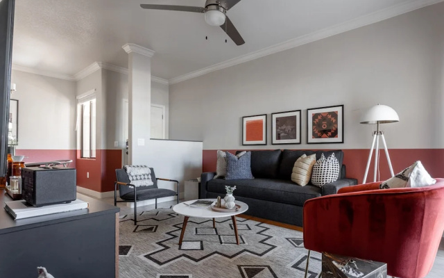 photo 2 of Domio Tempe Modern 1BR 10 Min to Airport
