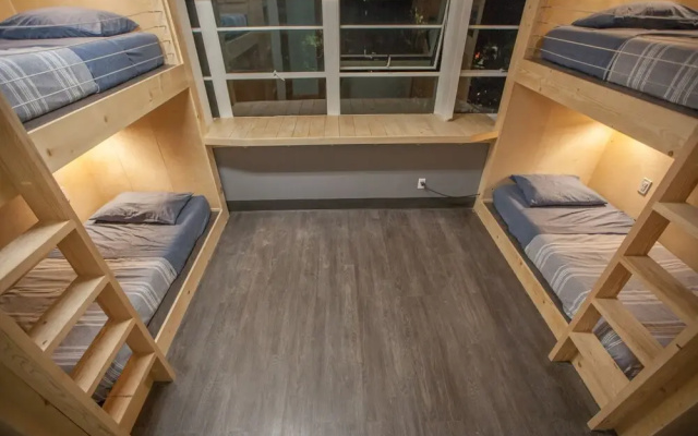 photo 2 of DormShare