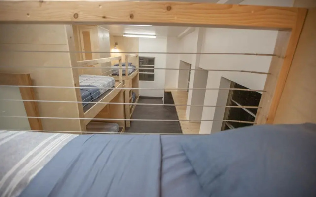 photo 5 of DormShare