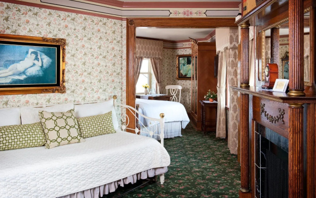 photo 5 of Dorymans Oceanfront Inn