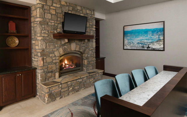 photo 3 of DoubleTree by Hilton Asheville - Biltmore