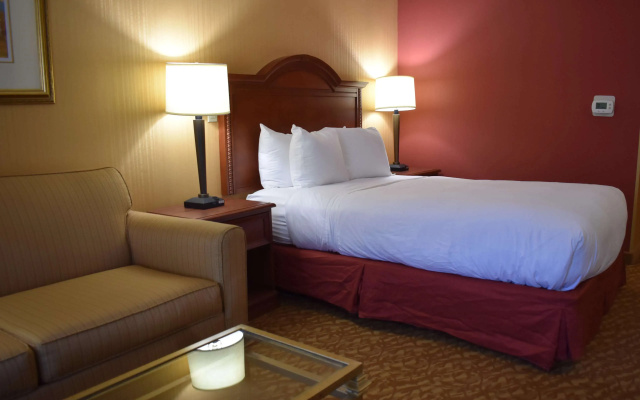 photo 5 of DoubleTree by Hilton Asheville - Biltmore