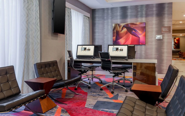photo 3 of DoubleTree by Hilton Atlanta Airport