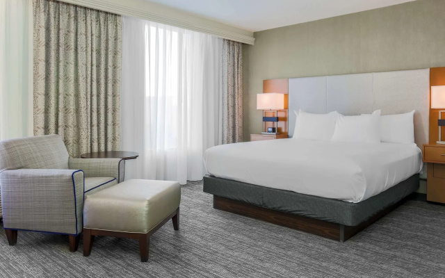 photo 5 of DoubleTree by Hilton Atlanta Airport