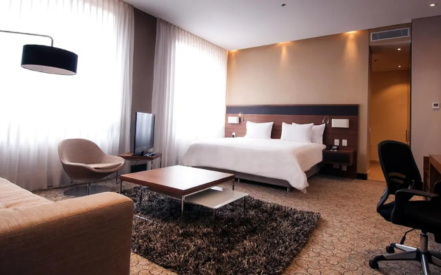 photo 3 of Doubletree By Hilton Bogota - Parque 93