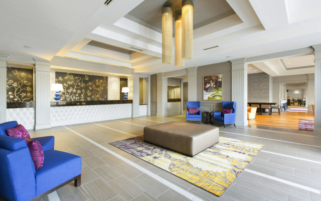 photo 2 of DoubleTree by Hilton Hotel Savannah Historic District