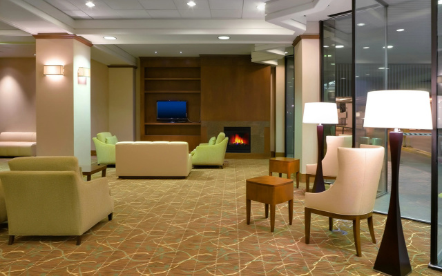 photo 4 of DoubleTree by Hilton Omaha Downtown