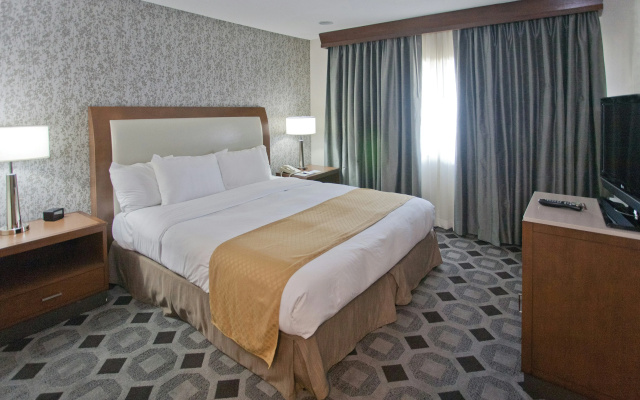 photo 3 of DoubleTree by Hilton Los Angeles - Rosemead