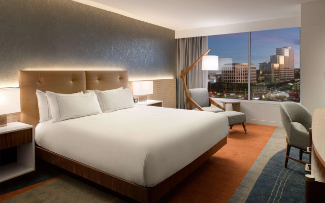 photo 2 of Hilton Los Angeles Culver City