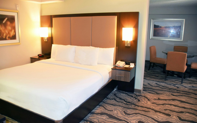 photo 3 of Doubletree by Hilton Hotel Montgomery Downtown