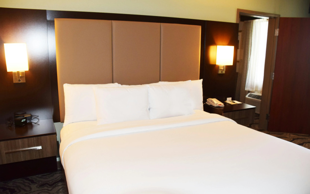 photo 4 of Doubletree by Hilton Hotel Montgomery Downtown