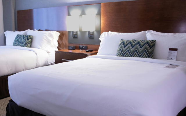 photo 3 of DoubleTree by Hilton Omaha Southwest