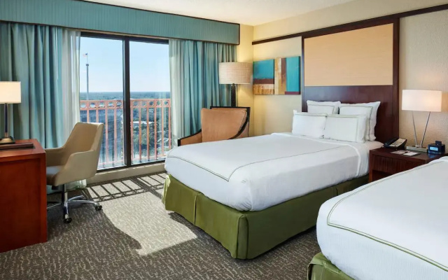 photo 3 of DoubleTree by Hilton Orlando Theme Park Resort