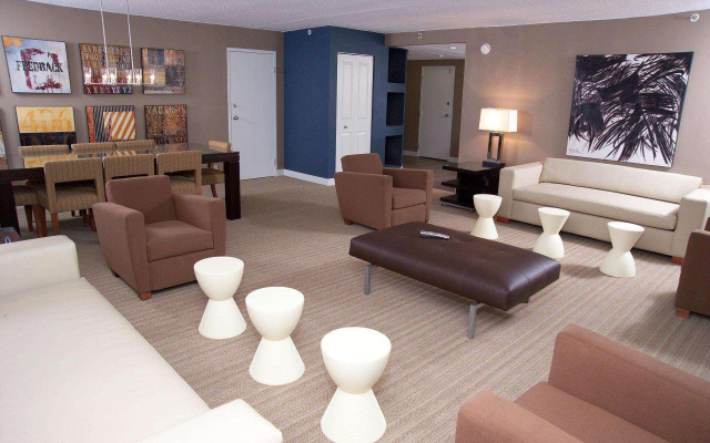 photo 2 of DoubleTree by Hilton St. Louis - Westport