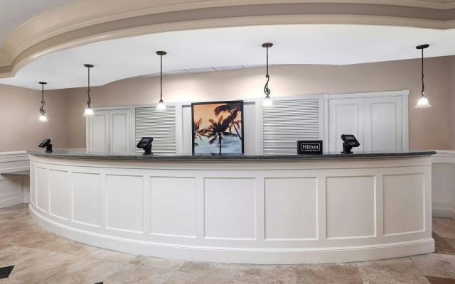 photo 2 of DoubleTree by Hilton Sunrise - Sawgrass Mills