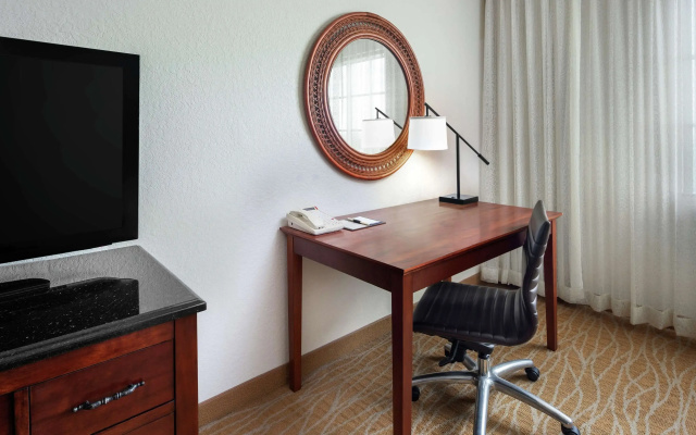 photo 5 of DoubleTree by Hilton Sunrise - Sawgrass Mills