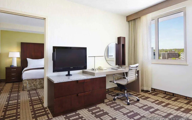 photo 5 of DoubleTree by Hilton Washington DC Silver Spring MD