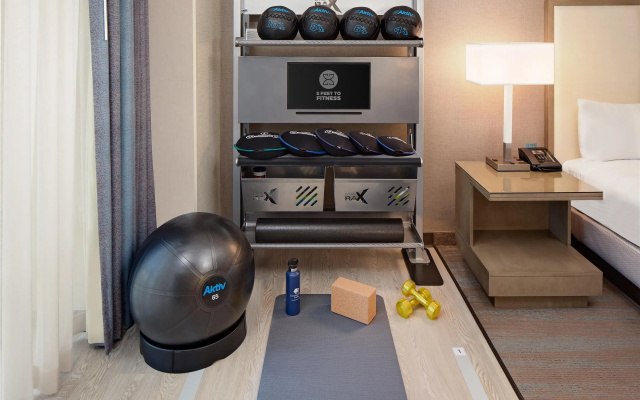 photo 5 of DoubleTree by Hilton Irvine - Spectrum