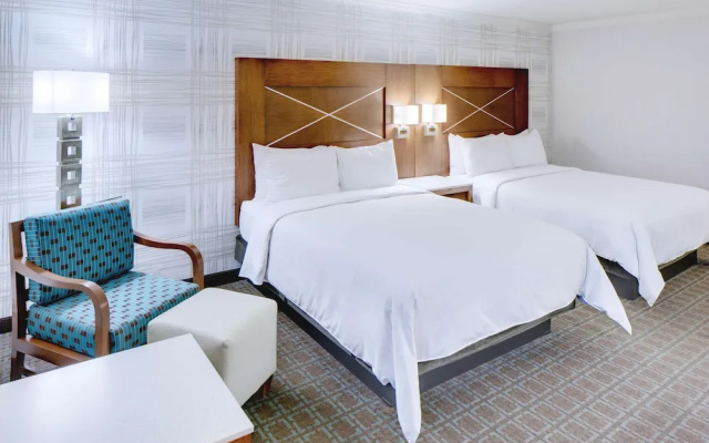 photo 4 of DoubleTree by Hilton Madison Downtown