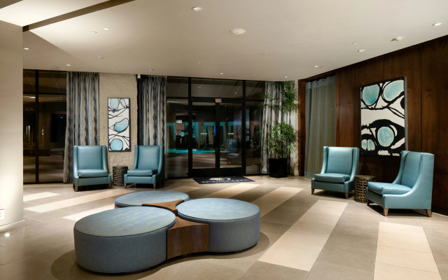 photo 2 of DoubleTree by Hilton Monrovia - Pasadena Area
