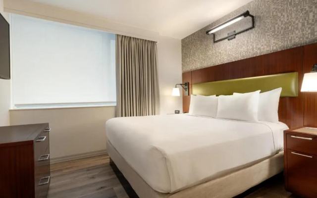 photo 5 of DoubleTree by Hilton New York Downtown