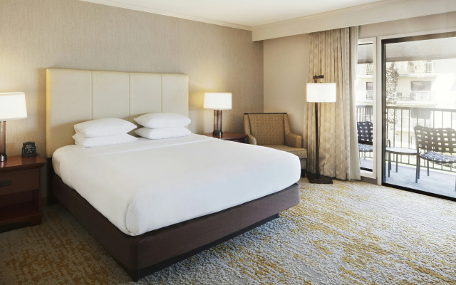 photo 3 of DoubleTree by Hilton Ontario Airport