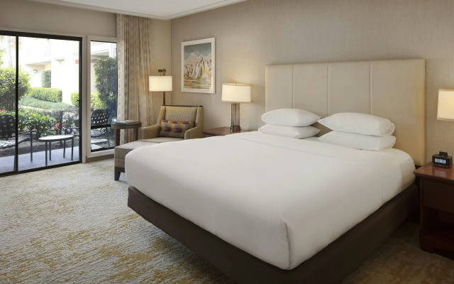 photo 4 of DoubleTree by Hilton Ontario Airport