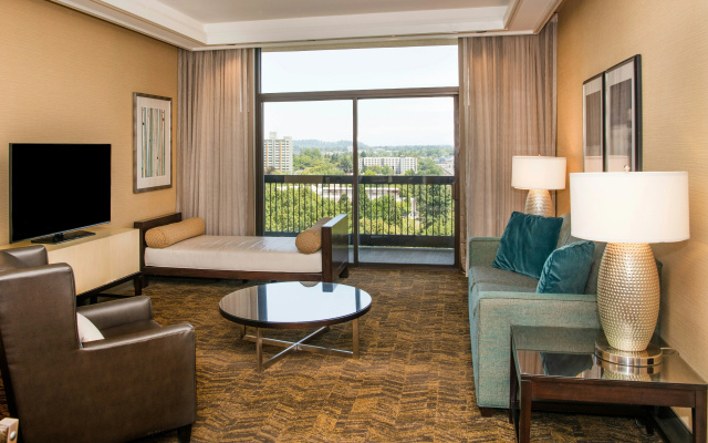 photo 5 of DoubleTree by Hilton Hotel Portland