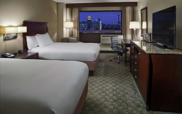 photo 5 of DoubleTree by Hilton San Antonio Downtown