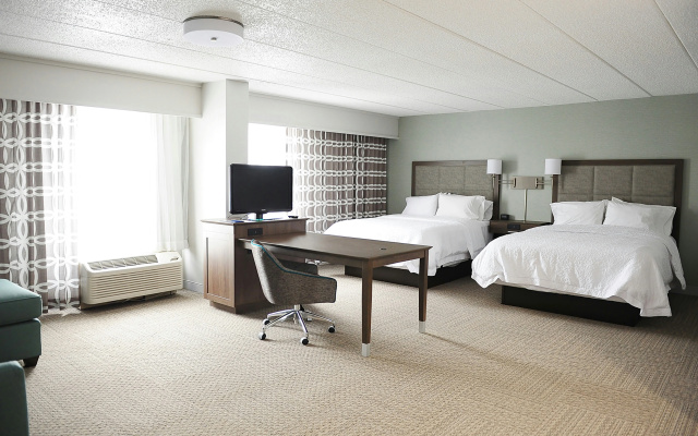 photo 5 of DoubleTree by Hilton Sterling - Dulles Airport