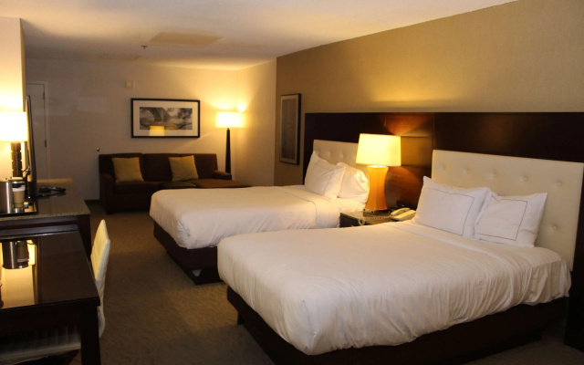 photo 5 of DoubleTree by Hilton Washington DC - Crystal City