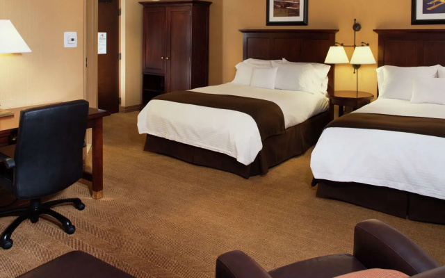 photo 5 of DoubleTree Cincinnati Airport