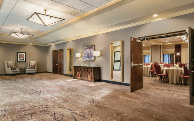 photo 3 of DoubleTree by Hilton Atlanta - Northlake