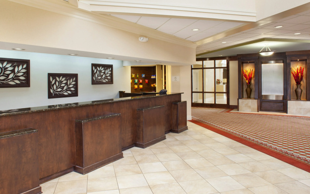 photo 2 of Doubletree by Hilton Hotel Fayetteville