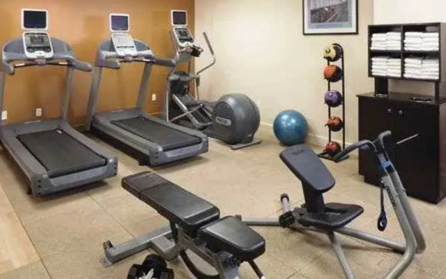 photo 5 of DoubleTree by Hilton Hotel & Suites Jersey City