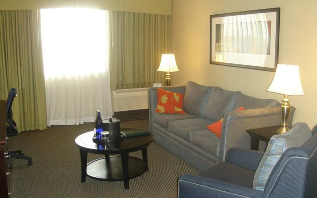 photo 3 of Doubletree Hotel Norwalk