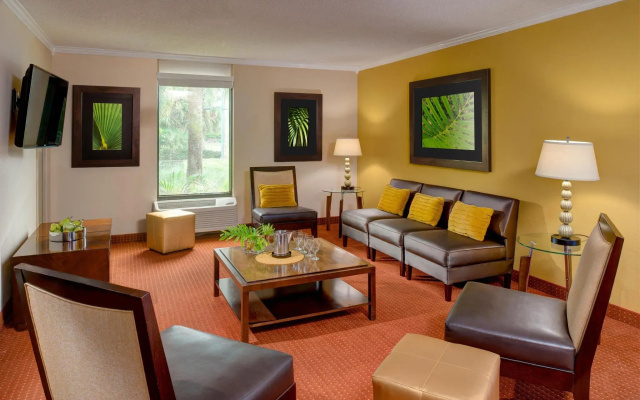 photo 3 of Doubletree By Hilton - Palm Beach Gardens