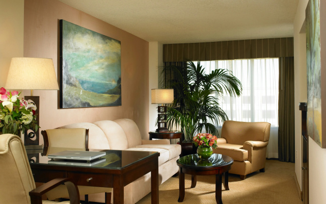 photo 3 of DoubleTree Suites by Hilton Anaheim Rsrt - Conv Cntr